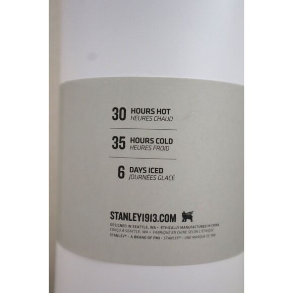 Stanley 1.4 QT / 44 OZ Unisex Frost White The Adventure To-Go Thermal Bottle - Picture 10 of 10